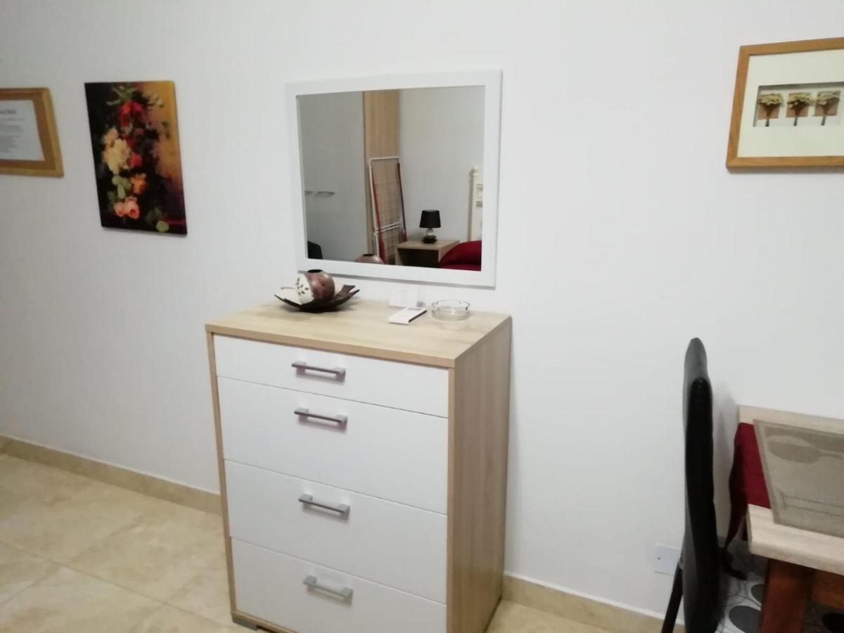 Citadel View Studio Penthouse Kerċem Extérieur photo
